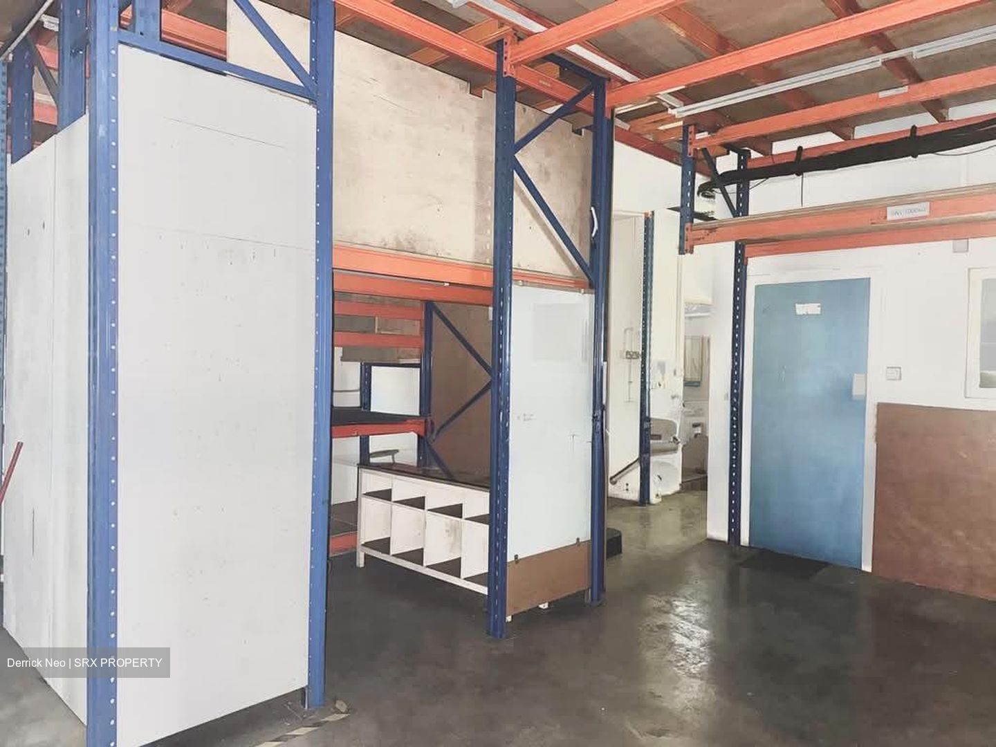 Pioneer Point (D22), Factory #585386241